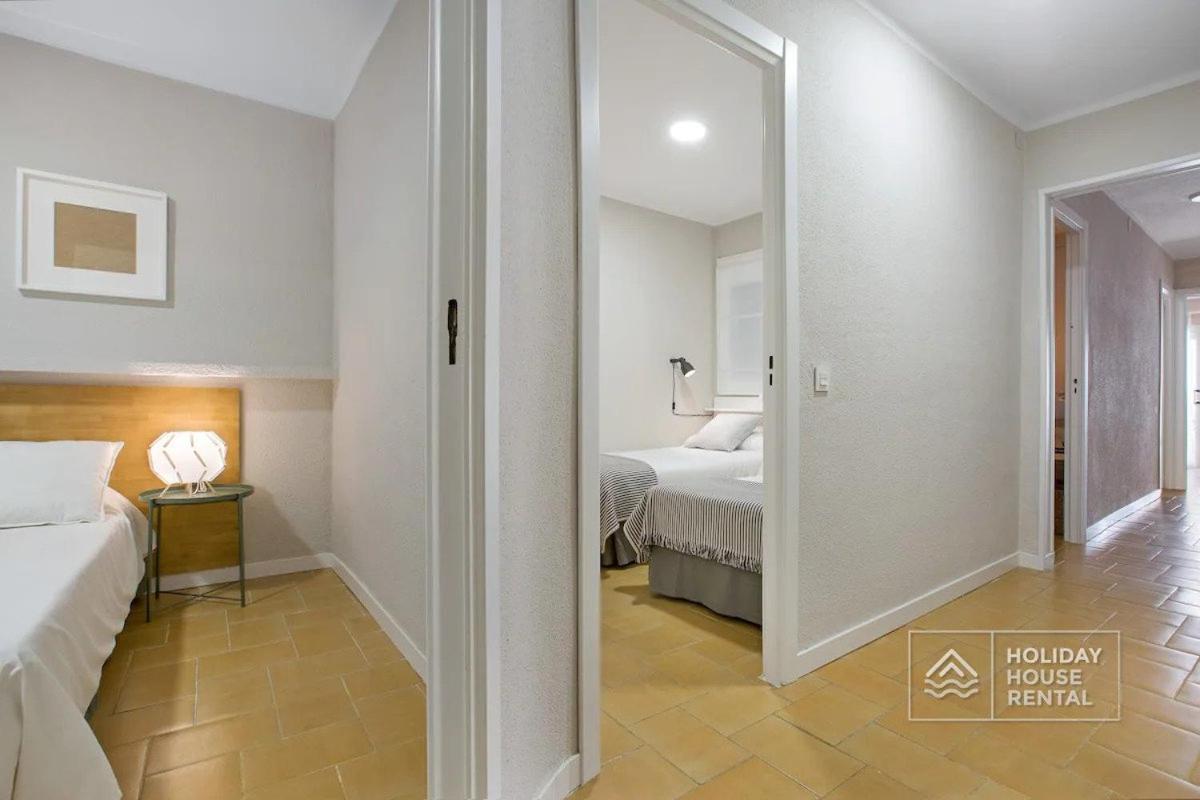Cosy 3-Bedroom Apartment For 6-8 People Just 50M From The Beach Salou Exterior foto