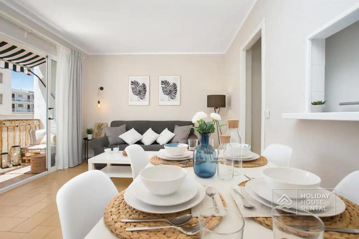 Cosy 3-Bedroom Apartment For 6-8 People Just 50M From The Beach Salou Exterior foto