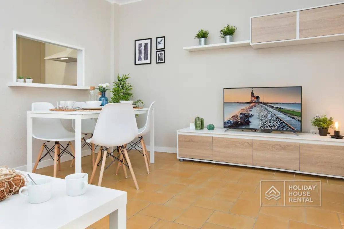 Cosy 3-Bedroom Apartment For 6-8 People Just 50M From The Beach Salou Exterior foto
