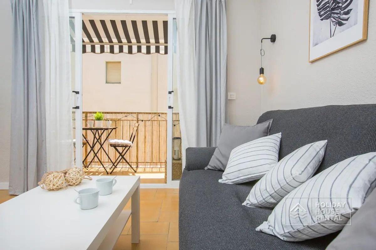 Cosy 3-Bedroom Apartment For 6-8 People Just 50M From The Beach Salou Exterior foto